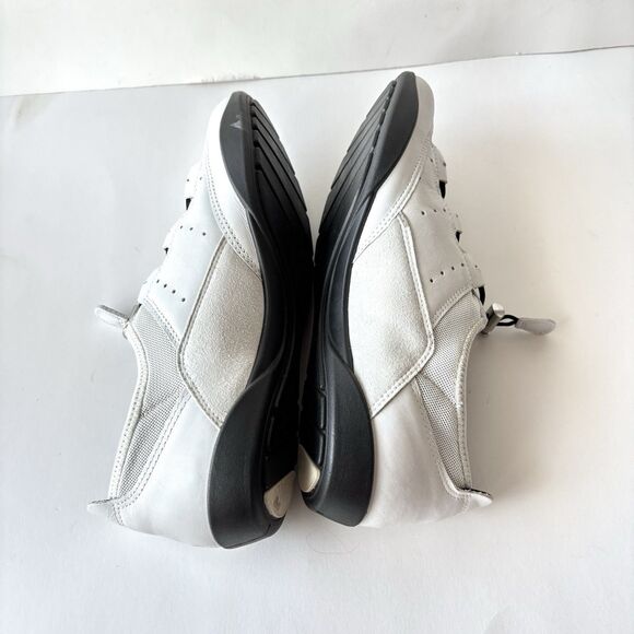 ECCO Bluma Women’s Toggle Sneakers White Leather - Picture 5 of 10